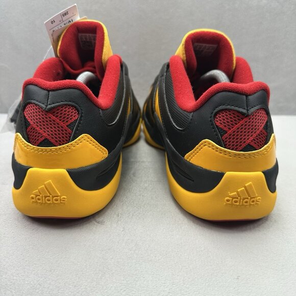 Athletic_Shoes